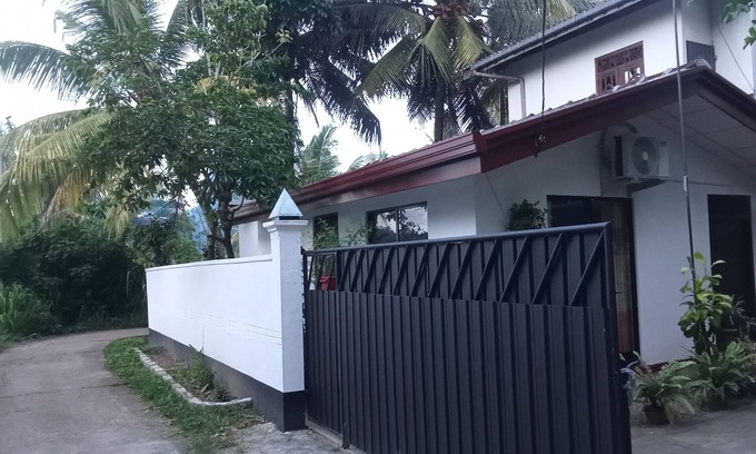 Kamburugamuwa Villa | NEW LOOK VILLA IN MIRISSA