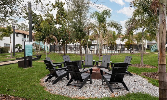 Northeast Orlando Apartment | New LuxattheWin w/free parking, Walking and Golfing