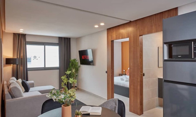 Agdal Apartment | NEW LUXURIOUS TIMBER 1BR APARTMENT + PARKING