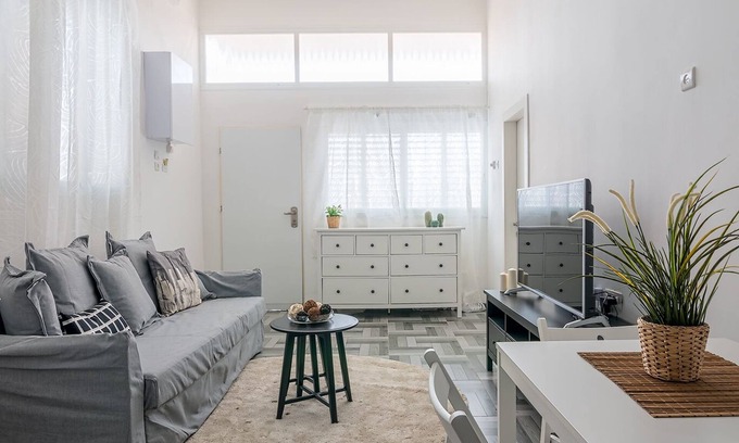 Haifa Apartment | New, luxurious vacation apartment rental