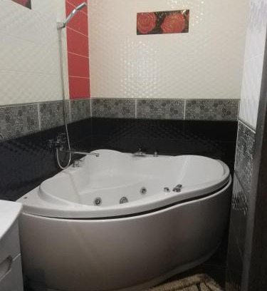 Zaporozhye Apartment | New LUXURY apartment 2021 with jacuzzi on Stalevarov 17