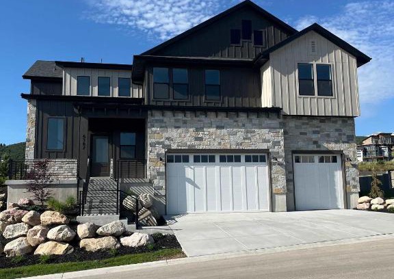Ogden House | NEW Luxury Home super comfy By Snowbasin & Pow Mow