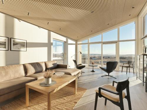 Reykholt House | New Luxury House - Golden Circle - Hot Tub