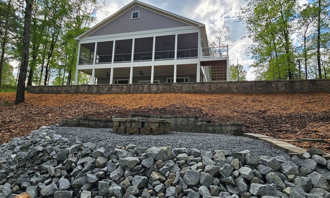 Livingston House | New Luxury Lakefront Getaway! Panoramic Views, New Hot Tub, Game Room & Kayaks!