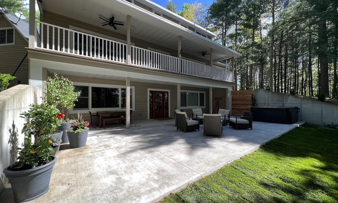 Redgranite Cabin | New! Luxury Lakefront Lodge - Pier, Beach, Boats, Hot Tub, Fire pits, Fireplaces