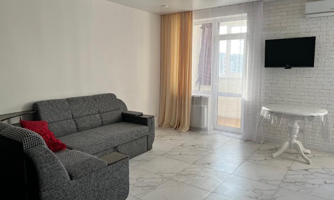 Yuzhne Apartment | New Marine Apartment