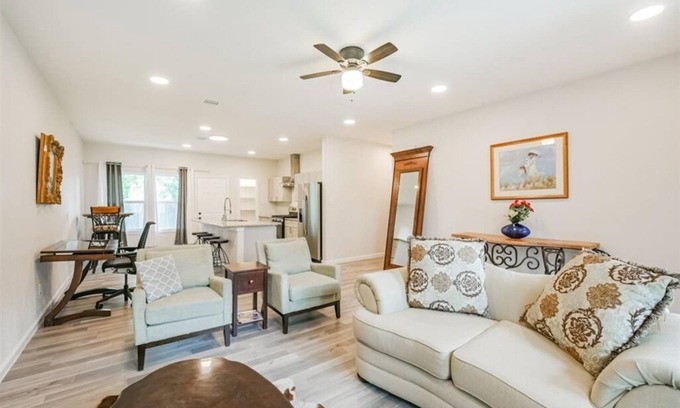 Baytown House | New Model Home near Exxon Mobil & Conoco Philips. A turnaround retreat!
