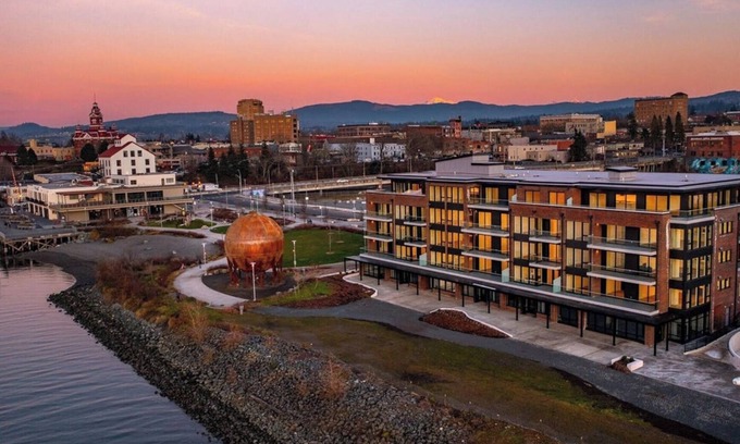 Central Business District Condo | New, Modern 2BR Condo in Bellingham Waterfront District- Close to Downtown & WWU