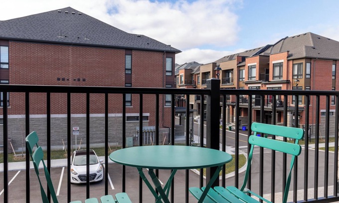 Ajax House | New Modern 3bed Home | Thermëa Spa | Casino |Beach