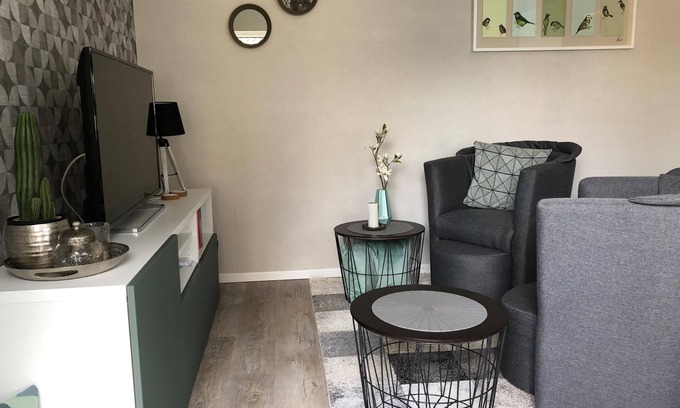 Georgsmarienhuette Apartment | NEW! Modern apartment Georgsmarienhütte