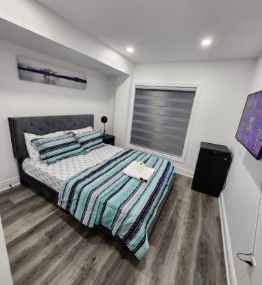 Alcona House | New Modern cozy room in Innisfil
