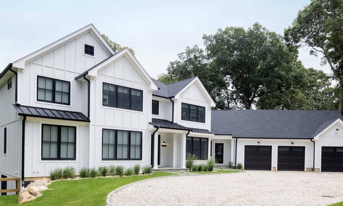 Southold House | New Modern Farmhouse Estate Living in the heart of Southold with a pool!