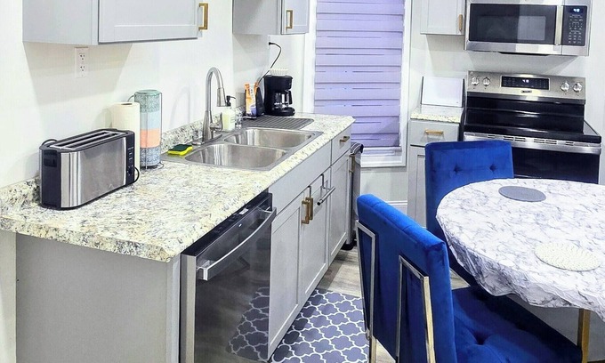 Downtown Niagara Falls Apartment | New & Modern Home - Just a 5-Minute Walk to the Falls!"
