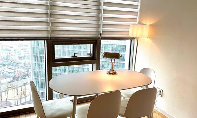 Hangangno-dong Apartment | [NEW] MODERN LUXURY Unit in the HEART OF SEOUL
