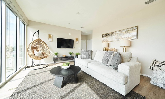 Normal Heights Apartment | NEW Organic Modern Luxury Oasis - Close to everything!