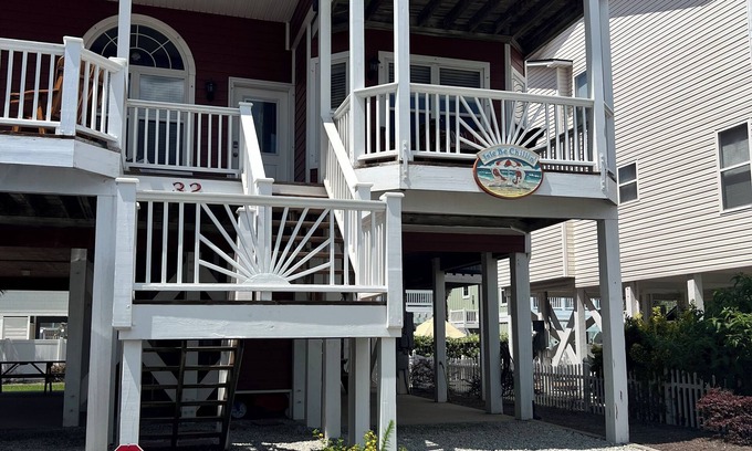 Ocean Isle Beach House | New owners, great first year check out reviews! Pool access! 5 star ratings!