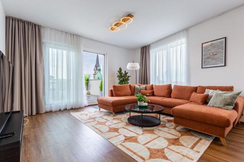 Belso-Ferencvaros Apartment | New Penthouse w double parking, panoramic balcony