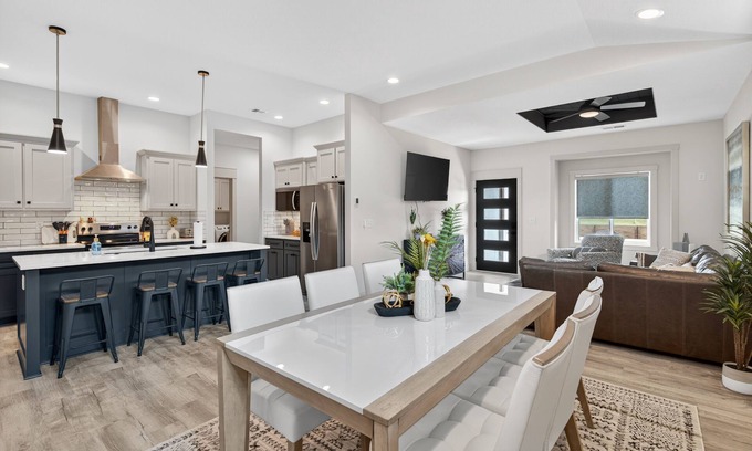 Lawrence House | NEW! Plush & Roomy - Perfect for All Ages near KU & KC