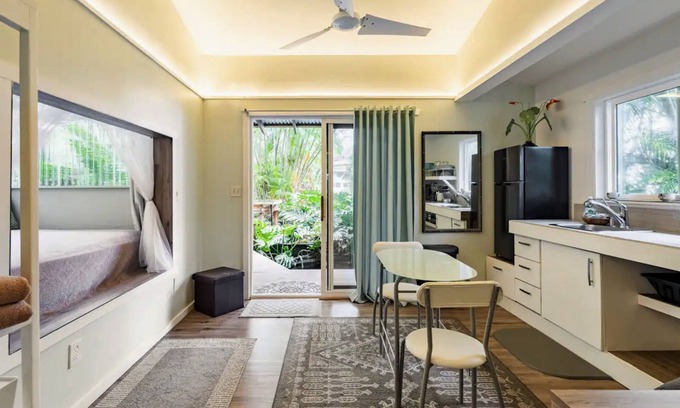 Honaunau-Napoopoo Cottage | NEW! PonoMana Oasis - The Koi Cottage