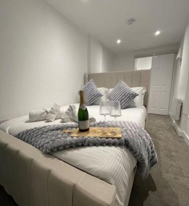 Skelton Apartment | (NEW) Poppy's place - 10 minute drive from York