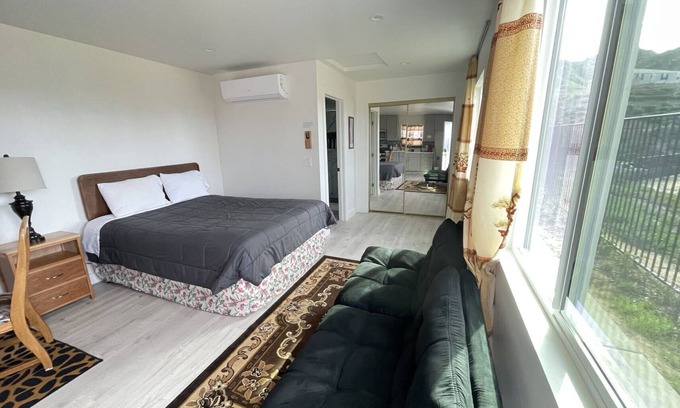 Colton Cottage | New Private Studio - UCR - LLU
