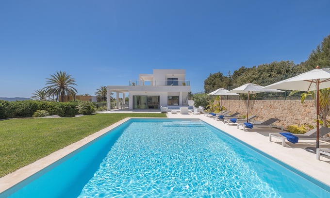Ibiza Town Villa | New Property By Owner That Enjoys Sea Views , Near Town