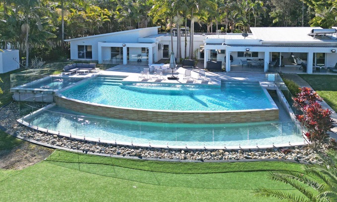Dora Creek House | new property Lake Palm Luxury Resort Estate