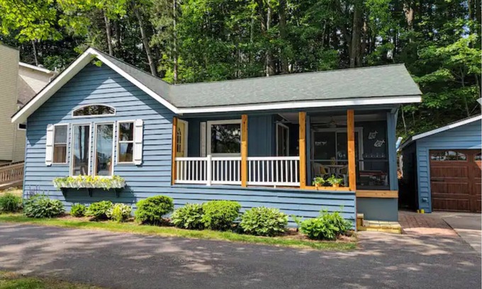 Lake Tomahawk House | NEW! Renovated Bungalow steps from Lake Tomahawk - King Bed, Dock Space, Firepit