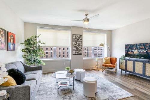 Central Business District Apartment | New Renovated Condo in the Heart of NOLA
