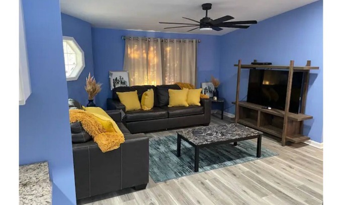 Mount Airy House | New renovation located between N.O & B.R.