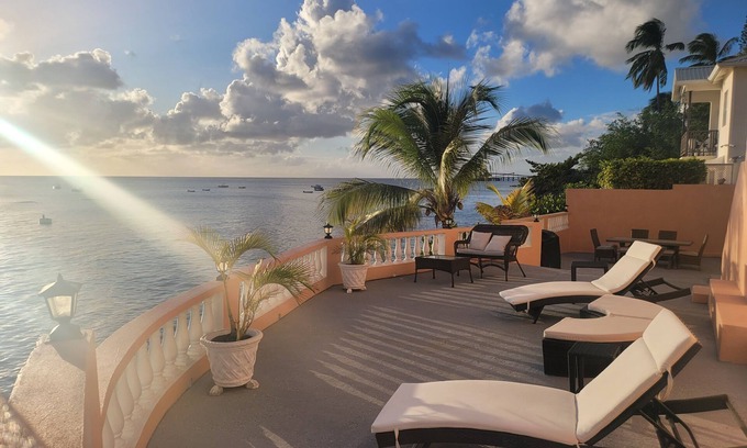 Clinketts Villa | *New Renovation* Tri-Level Ocean Front Terraces | Sleeps 6