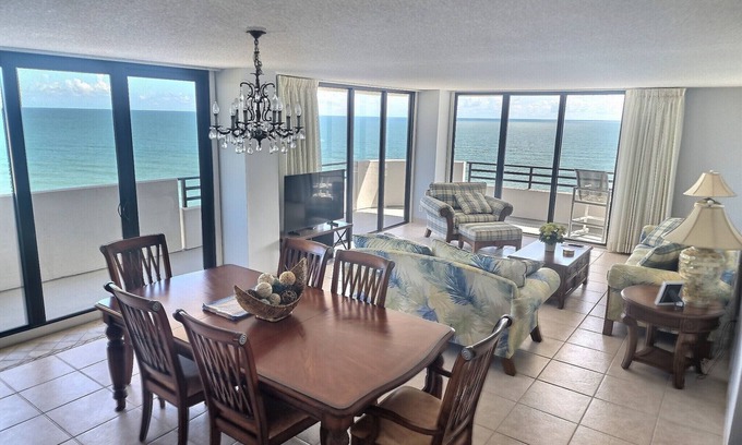 Seabreeze Park Condo | New Rental Discount - 3/2 Oceanfront 15th Floor North End Condo