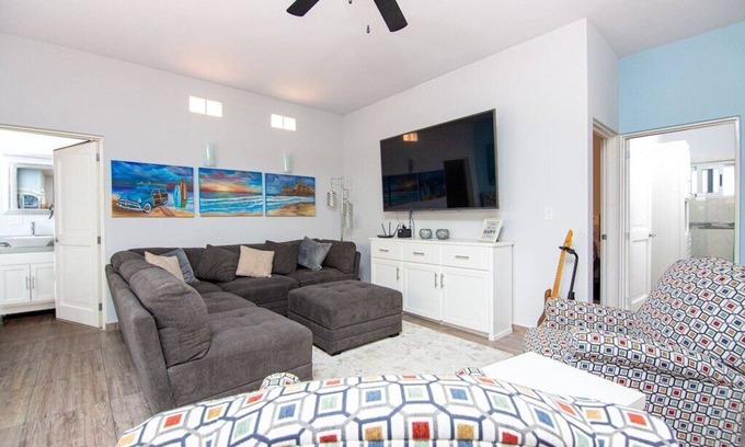 El Pescadero Condo | New rental! Peaceful and cozy condo, just 2 minutes from the beach.