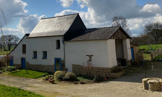 Irodouer Cottage | New rural loft. Jaccuzzi. ProcheMt st Michel. Linen provided from 6 nights.