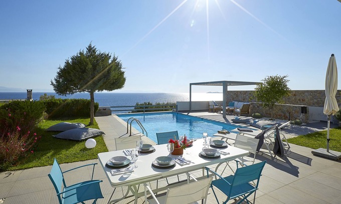 Katakali Villa | New Sea Side Villa with private pool and great views. Amazing for families