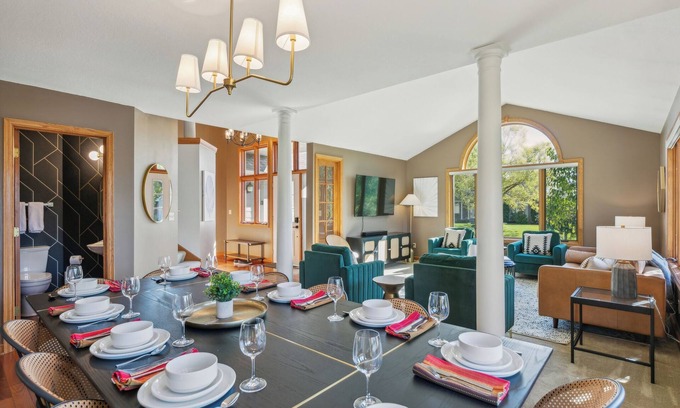 Hastings House | NEW! Sleeps 12, Fam. Friendly, Game Room. Dog OK!