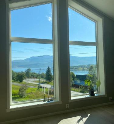 Lenvik Apartment | New, spacious apartment
