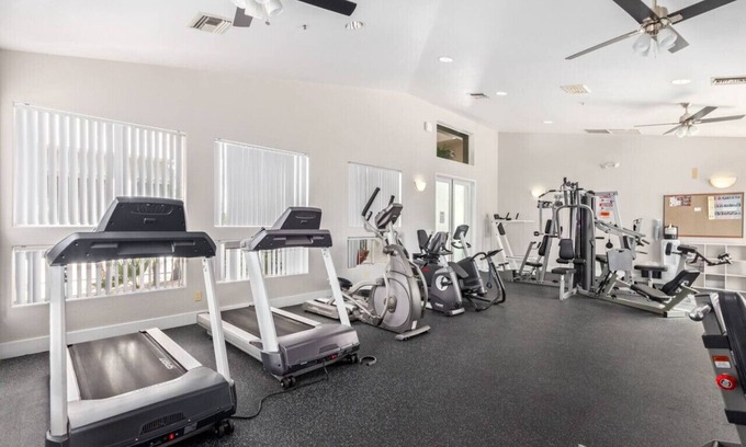 Central Scottsdale Condo | New Spectacular Luxury Condo !