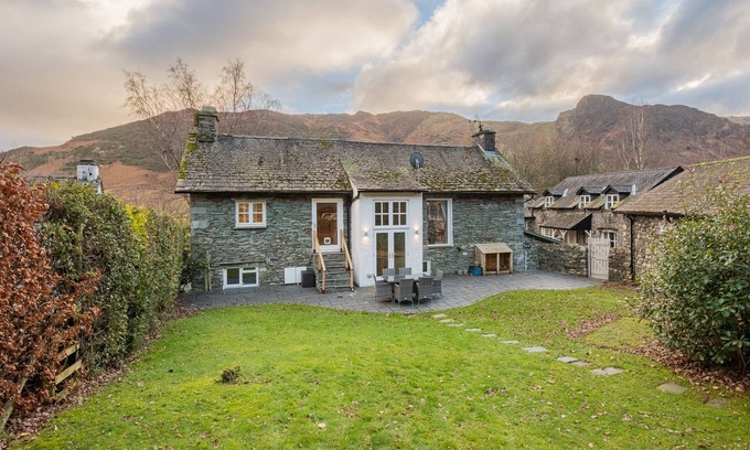 Ambleside House | New Stickle Cottage - Great Langdale, sleeps 6