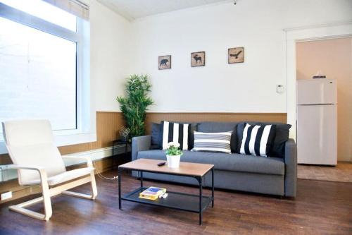 Moose Jaw Apartment | NEW Stunning Large Gorgeous Space Downtown Parking Coffee