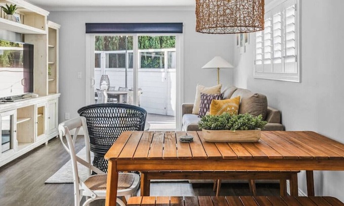 Roseville - Fleet Ridge House | New The Coastal Nest