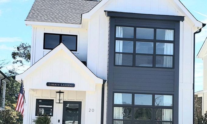 Winchester House | NEW! Tim's Ford Lakefront Home