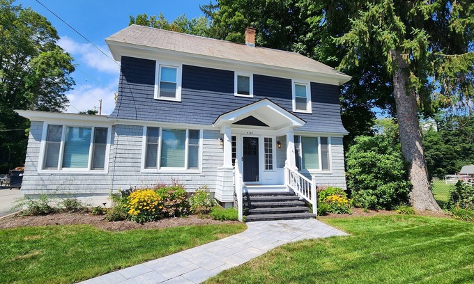 Bolton Landing House | NEW TO MARKET - Fully Renovated 4BR House in Heart of Bolton Landing