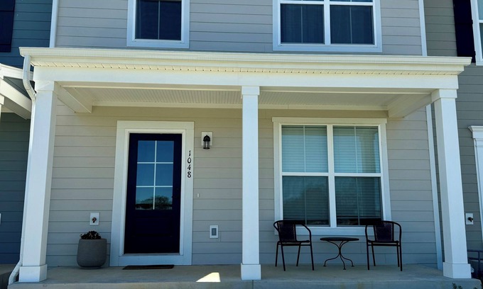 Blacksburg House | New Townhome 3 miles from Virginia Tech campus and downtown!