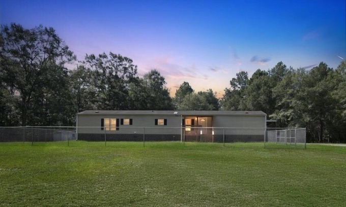 Calhoun House | NEW! Tranquil Country Retreat Surrounded by Nature