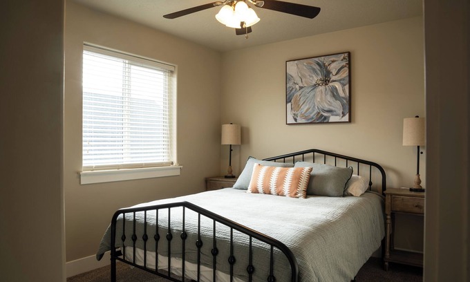 Meridian House | NEW!Treasure Valley Nest,Modern & Central