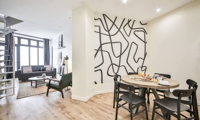 Quartier de la Plaine-de-Monceaux Apartment | New Triplex 6Pers#Porte Maillot#Porte Champerret