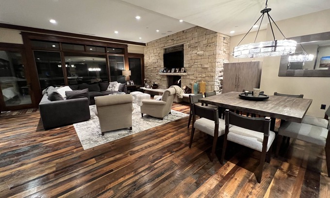 Empire Pass Condo | New Ultra-Luxury Upper Deer Valley Ski in/Out Condominium.