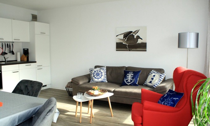 Kauslund Apartment | New vacation apartment with sunny balcony and large bicycle cellar