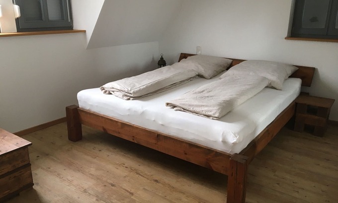 Dettelbach Apartment | New vacation home (90sqm) with cozy courtyard